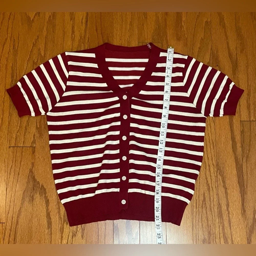 SHEIN Burgundy Striped Short Sleeve V-Neck‎ Button Front Knit Cardigan Sweater